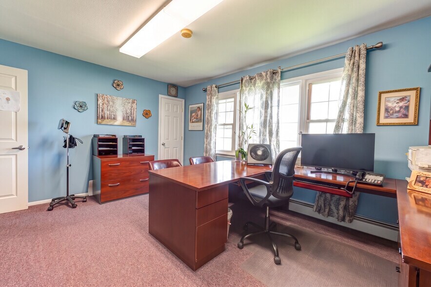 More Photos Of 3250 Sunrise Hwy, Islip Terrace Medical For Sale