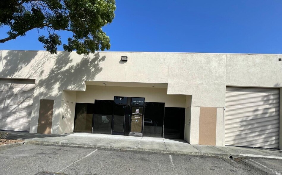 More Photos Of 1130 Industrial Ave, Petaluma Light Manufacturing For Sale