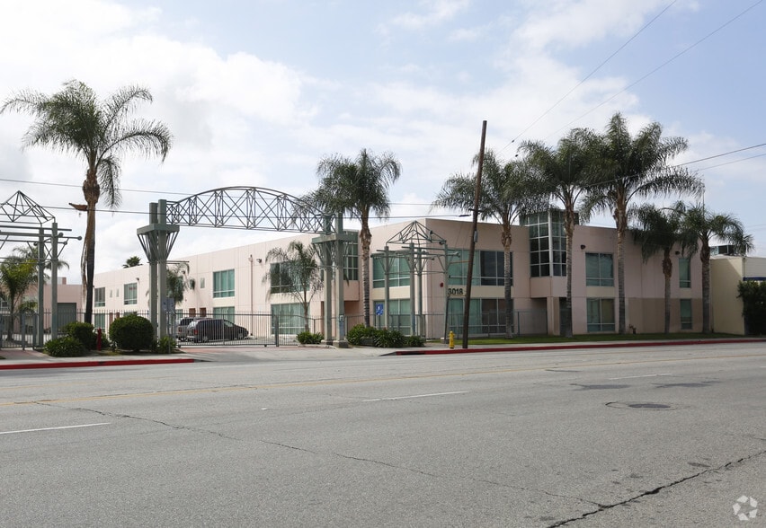 Primary Photo Of 3018 Durfee Ave, El Monte Warehouse For Lease
