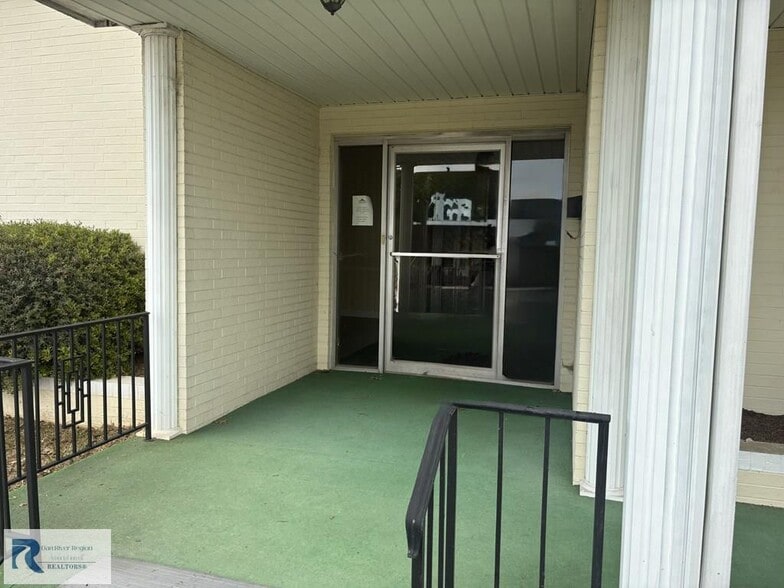 More Photos Of 2025 N Main St, Danville Religious Facility For Sale