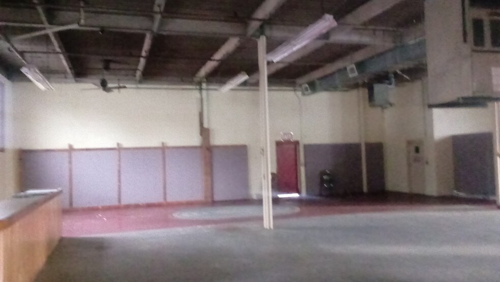 More Photos Of 2 Birch St, Willimantic Flex For Sale