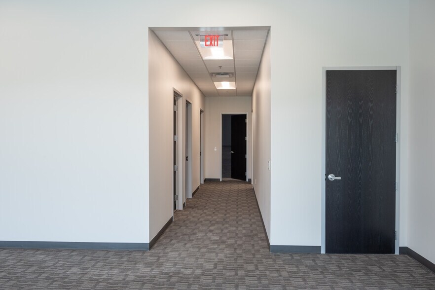 More Photos Of 4000 Dale Earnhardt Way, Northlake Distribution For Lease
