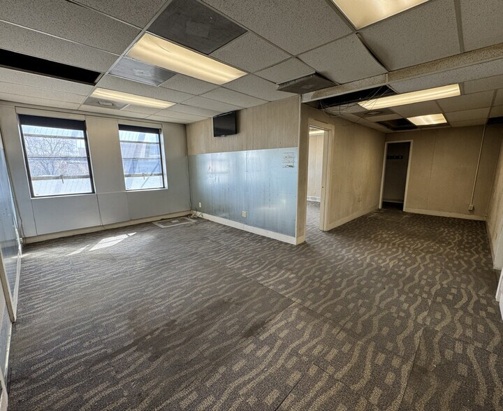 More Photos Of 1724 Washington St, Kansas City Manufacturing For Sale