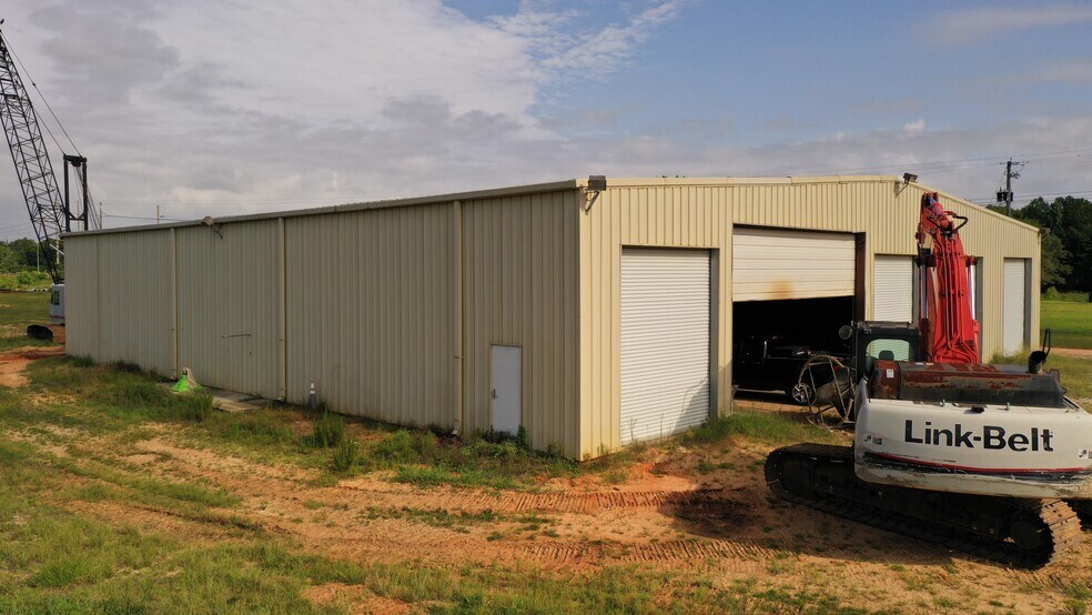 More Photos Of 1808 S Main St, Atmore Truck Terminal For Lease