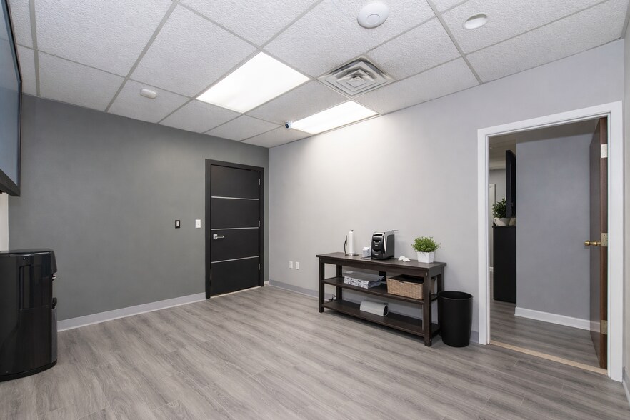 More Photos Of 58-60 Main St, Hackensack Office For Sale