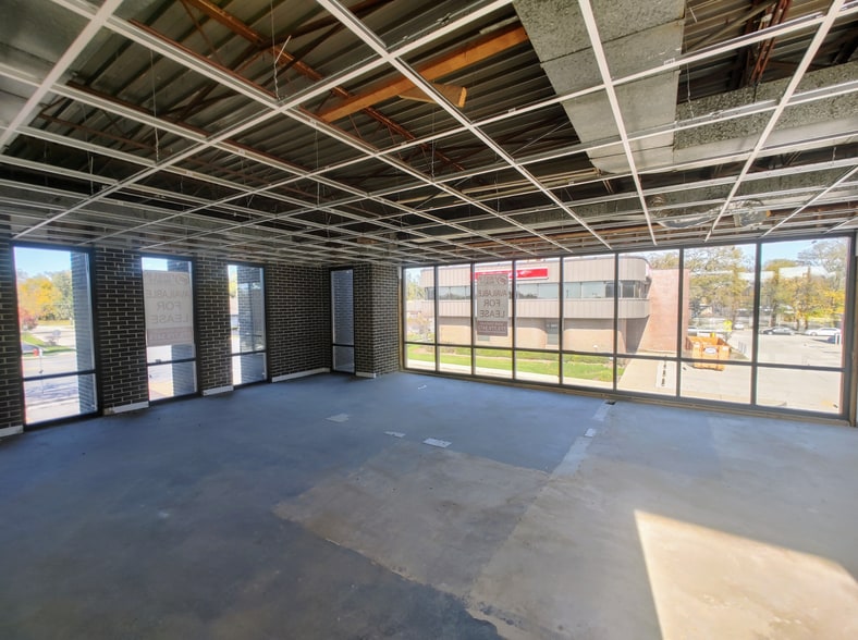 More Photos Of 12211 S Harlem Ave, Palos Heights Medical For Lease