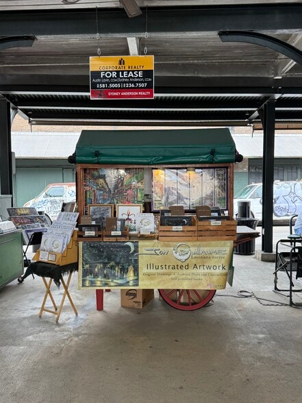 Primary Photo Of 8 French Market pl, New Orleans General Retail For Lease