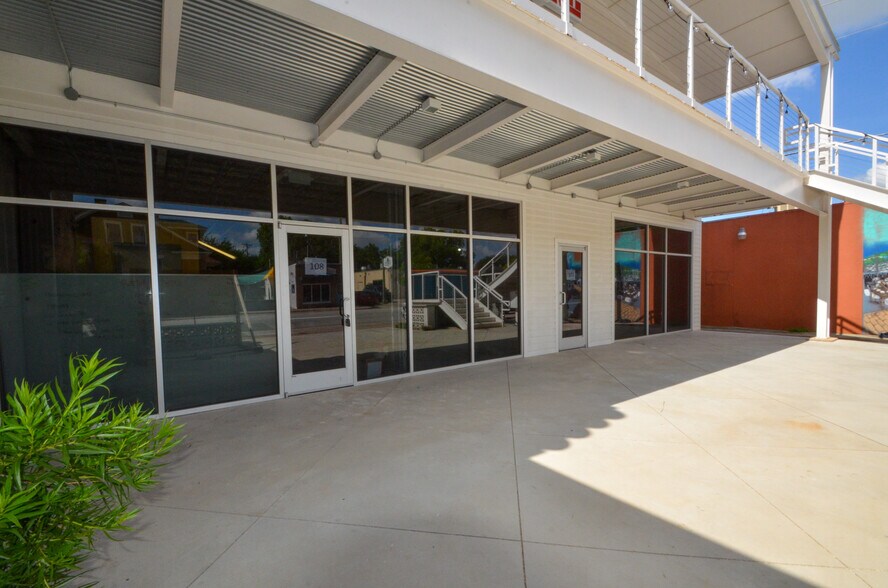 More Photos Of 1510-1514 W Magnolia Ave, Fort Worth Storefront Retail Office For Lease