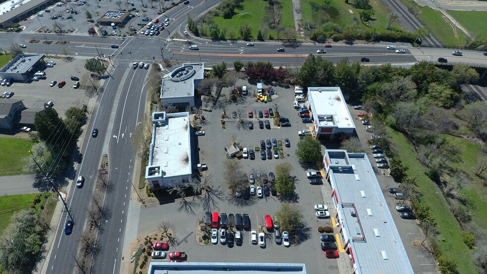 More Photos Of 5880 Pacific St, Rocklin Auto Repair For Sale