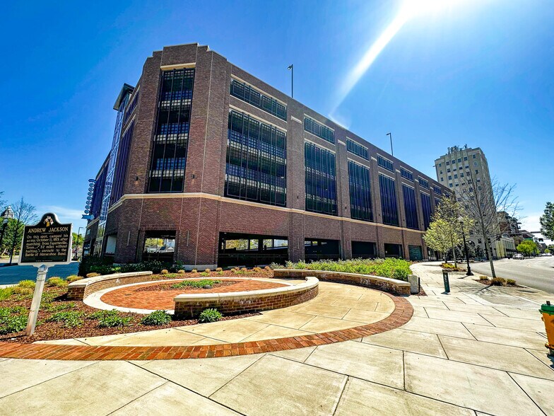 More Photos Of Greene St NE & Holmes Ave NE, Huntsville Parking Garage For Lease