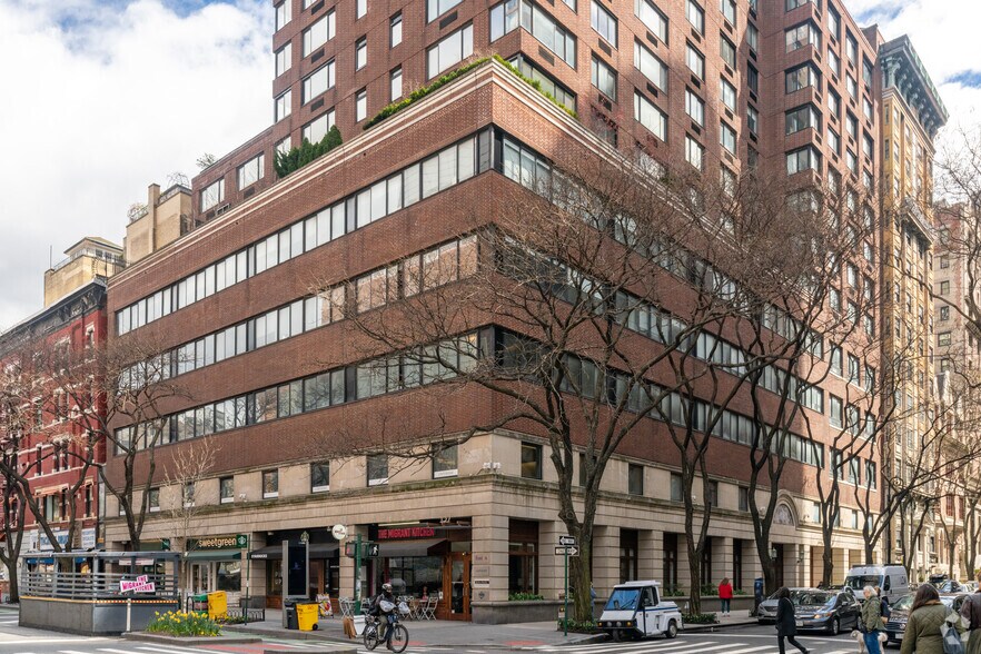 More Photos Of 45 W 67th St, New York Coworking Space