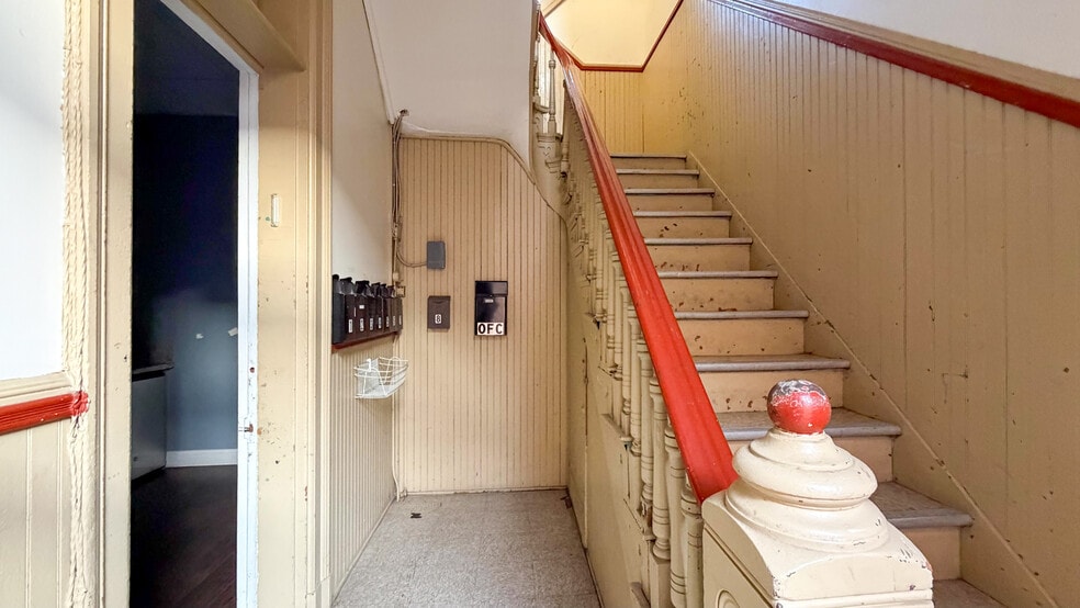 More Photos Of 24 E University Ave, Cincinnati Apartments For Sale