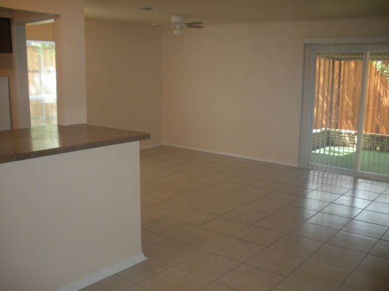 More Photos Of 1905 17th St, Plano Multifamily For Sale