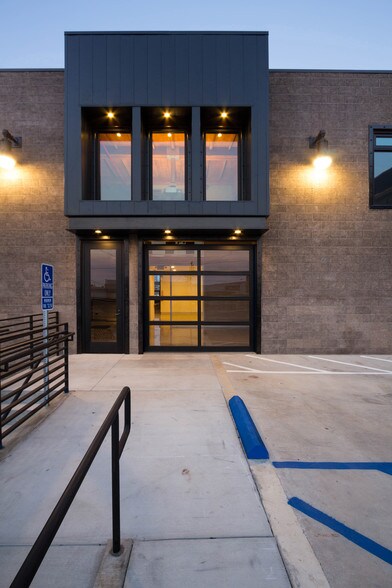 More Photos Of 610 E Franklin Ave, El Segundo Loft Creative Space For Lease