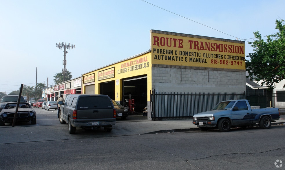 More Photos Of 14524 Keswick St, Van Nuys Service For Lease