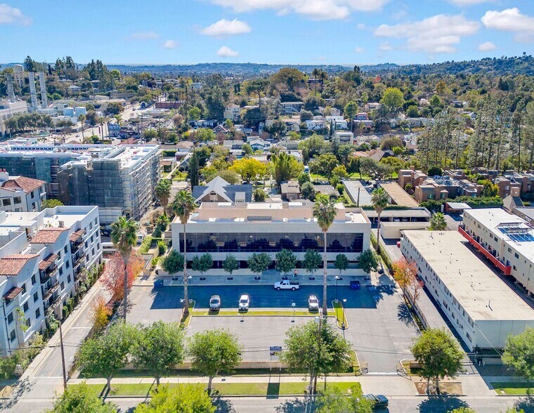 More Photos Of 66 Hurlbut St, Pasadena Medical For Lease