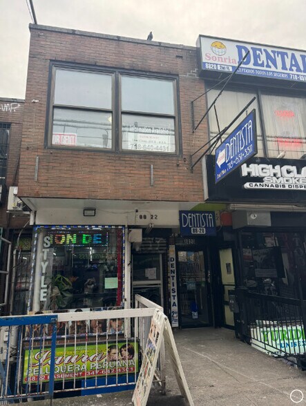 More Photos Of 8822 Roosevelt Ave, Jackson Heights Storefront Retail Office For Lease