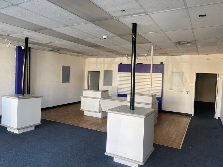 More Photos Of 506 E Weber Ave, Stockton Apartments For Lease