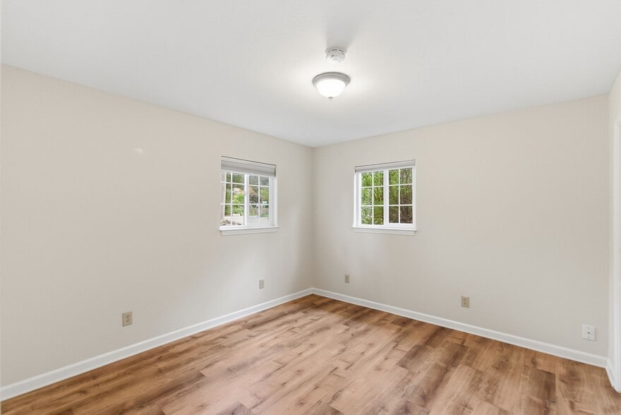 More Photos Of 567 San Geronimo Valley Dr, San Geronimo Apartments For Sale