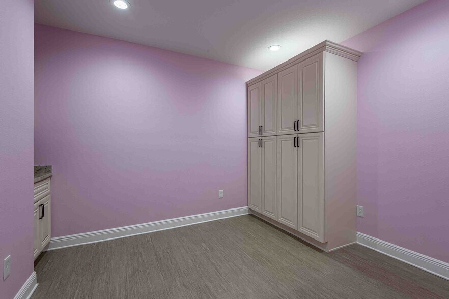 More Photos Of 4109 Armenia Ave, Tampa Medical For Sale