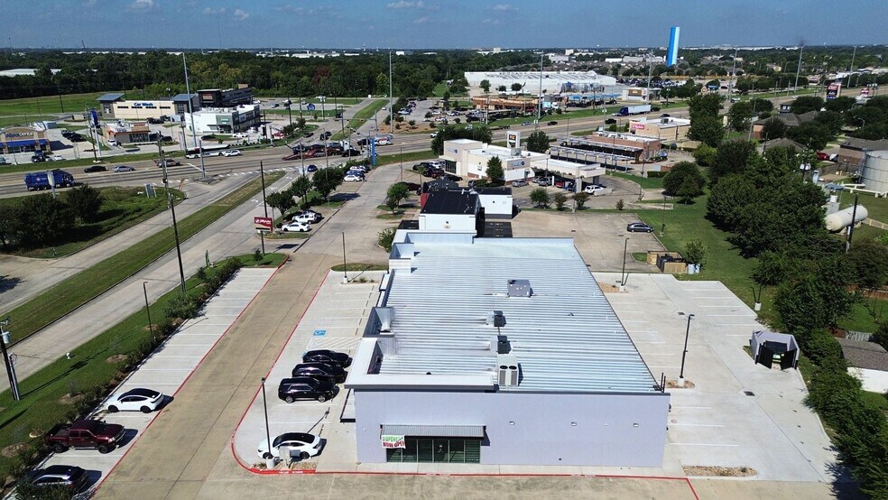 More Photos Of 6324 West, Houston Storefront Retail Office For Sale