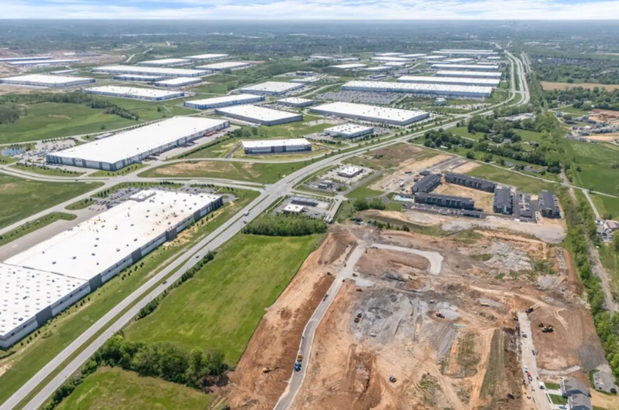 More Photos Of 7700 Highway 62, Charlestown Land For Lease