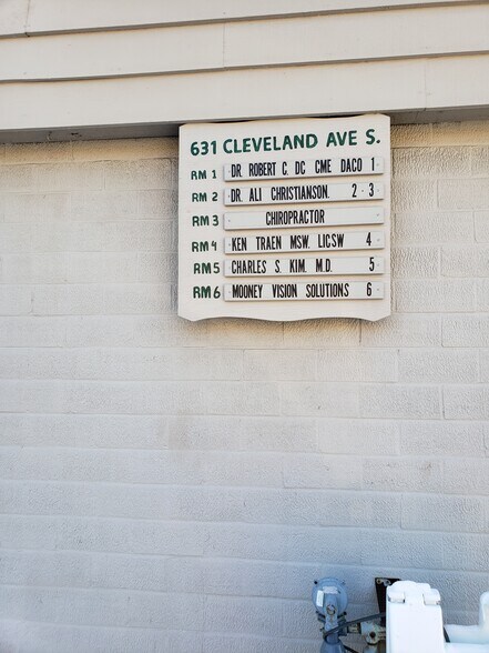 More Photos Of 635 Cleveland Ave S, Saint Paul Medical For Sale