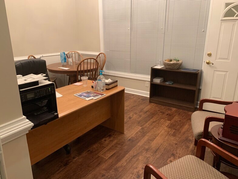 More Photos Of 6030 Bethelview Rd, Cumming Medical For Lease