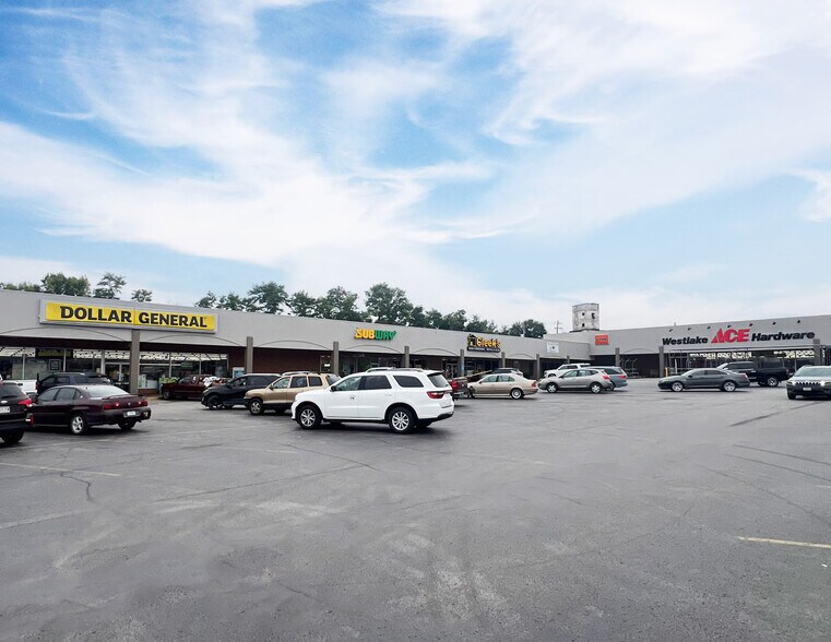 Primary Photo Of 500-700 W Jackson St, Mexico Storefront For Lease