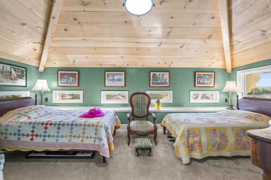 More Photos Of 403 E Adams St, Sandusky Hospitality For Sale