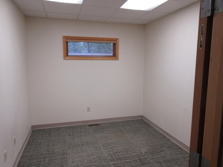More Photos Of 1787 Wagner Ave, Muskegon Medical For Sale