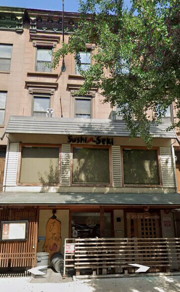 More Photos Of 365-367 W 46th St, New York Apartments For Lease