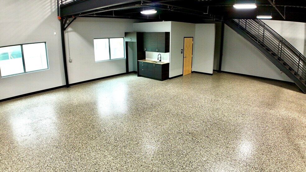 More Photos Of 7637 Fm 3009, Schertz Warehouse For Sale