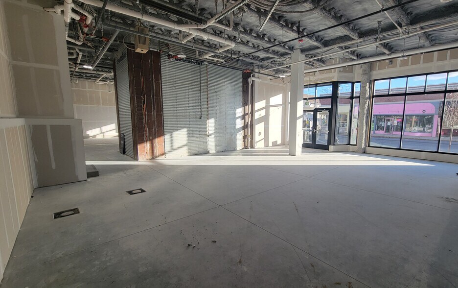 More Photos Of 55 N Main St, Rochester Apartments For Lease