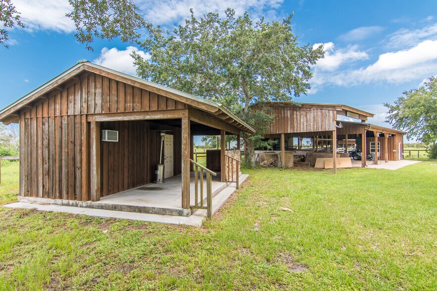 More Photos Of 6935 NE 48th St, Okeechobee Land For Sale