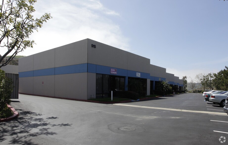 More Photos Of 915 Calle Amanecer, San Clemente Manufacturing For Lease
