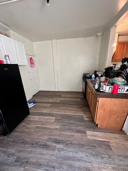 More Photos Of , Philadelphia Multifamily For Sale