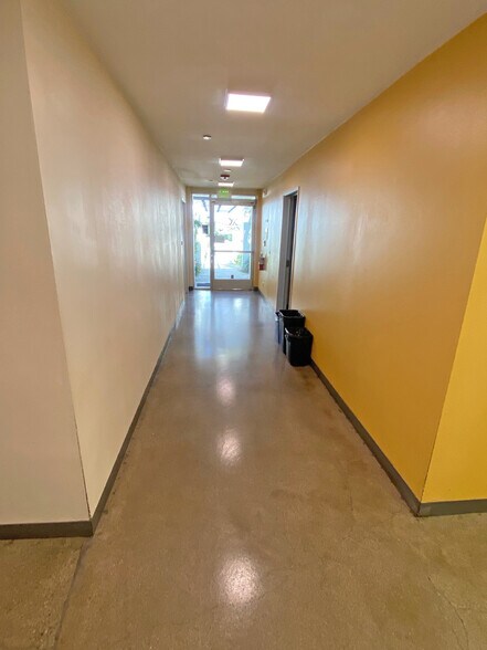 More Photos Of 6780 Cortona Dr, Goleta Manufacturing For Sale