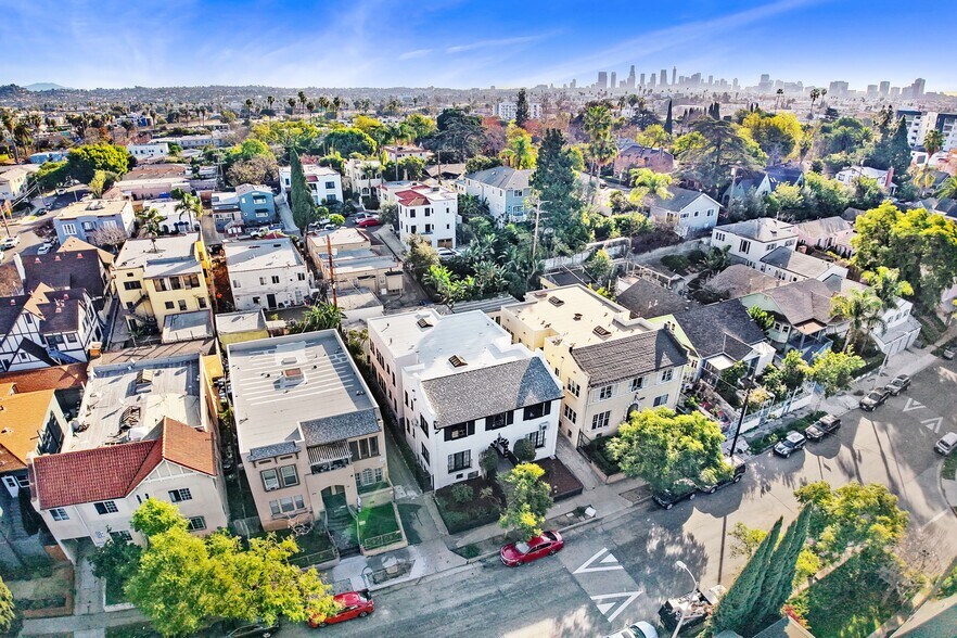 More Photos Of 852 N Oxford Ave, Los Angeles Apartments For Sale