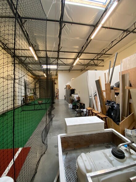 More Photos Of 8417 Washington Blvd, Roseville Warehouse For Sale