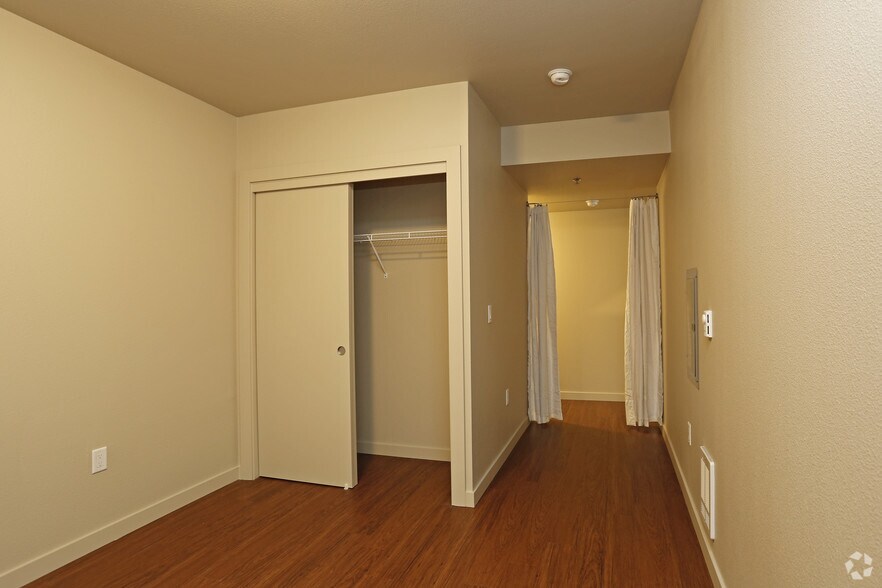 More Photos Of 4419-4439 NE Fremont St, Portland Apartments For Sale