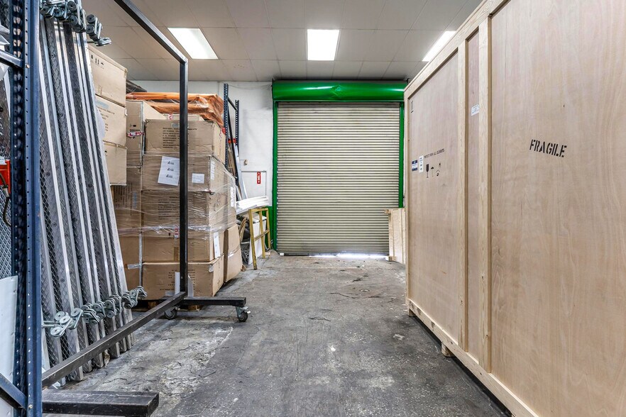 More Photos Of 1390 NW 22nd St, Miami Refrigeration Cold Storage For Sale