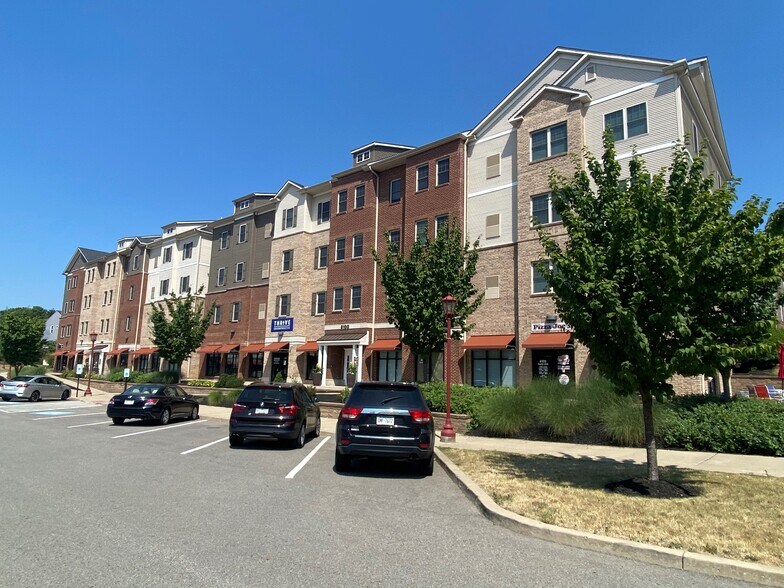 More Photos Of 10100 Kettlecreek Dr, Cranberry Township Apartments For Lease