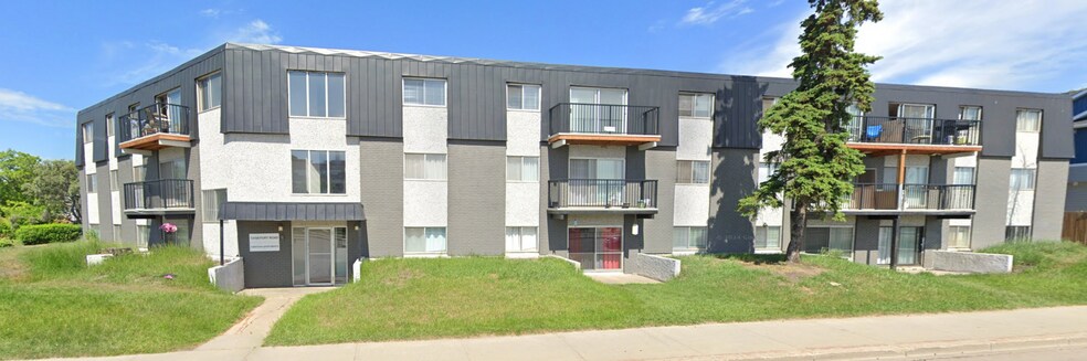 Primary Photo Of 13104 Fort Rd NW, Edmonton Apartments For Sale