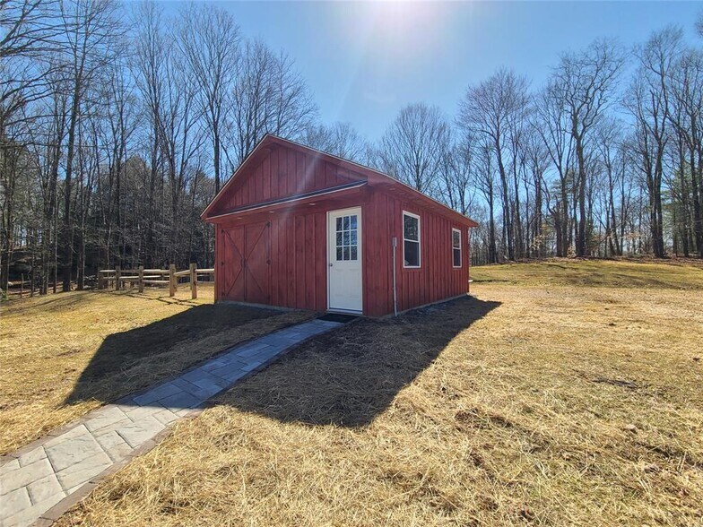 More Photos Of 1095 State 17B rt, Mongaup Valley General Retail For Sale