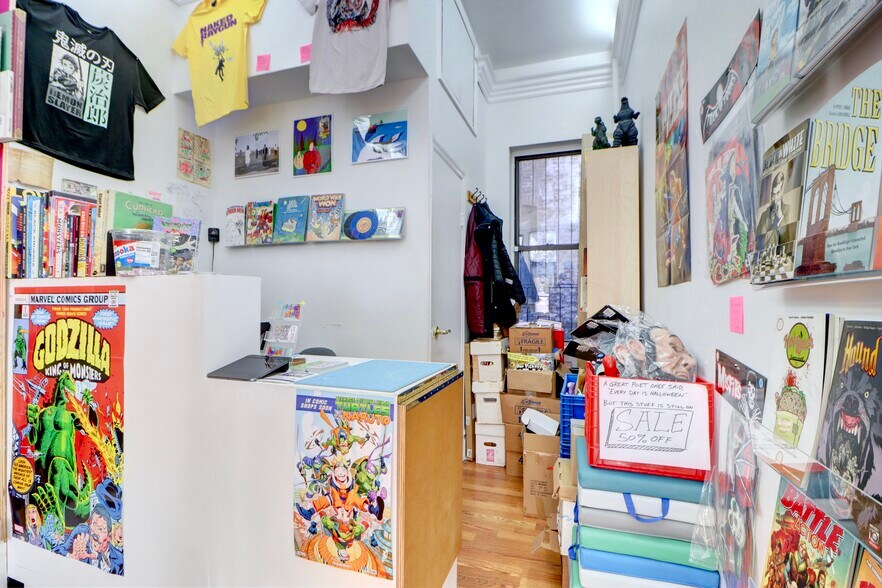 More Photos Of 157 Huron St, Brooklyn Apartments For Lease