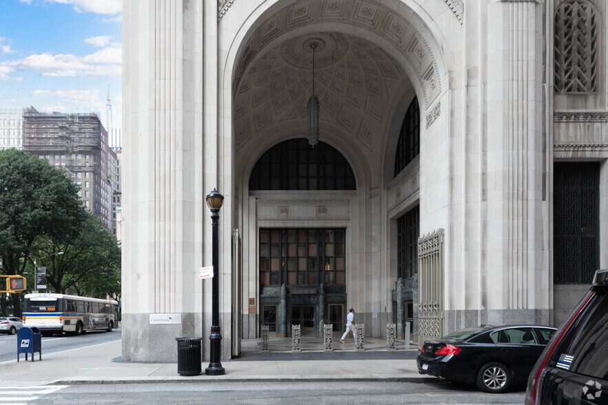 More Photos Of 11 Madison Ave, New York Office For Lease