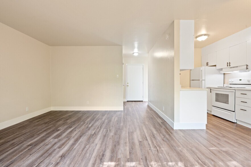 More Photos Of 4840 San Pablo Dam Rd, El Sobrante Apartments For Sale