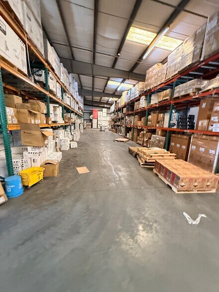 More Photos Of 2415 Whitfield Industrial Way, Sarasota Warehouse For Sale