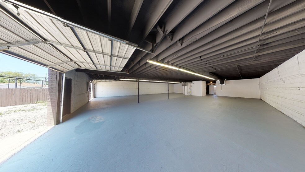 More Photos Of 5710-5712 S Central Ave, Chicago Warehouse For Sale